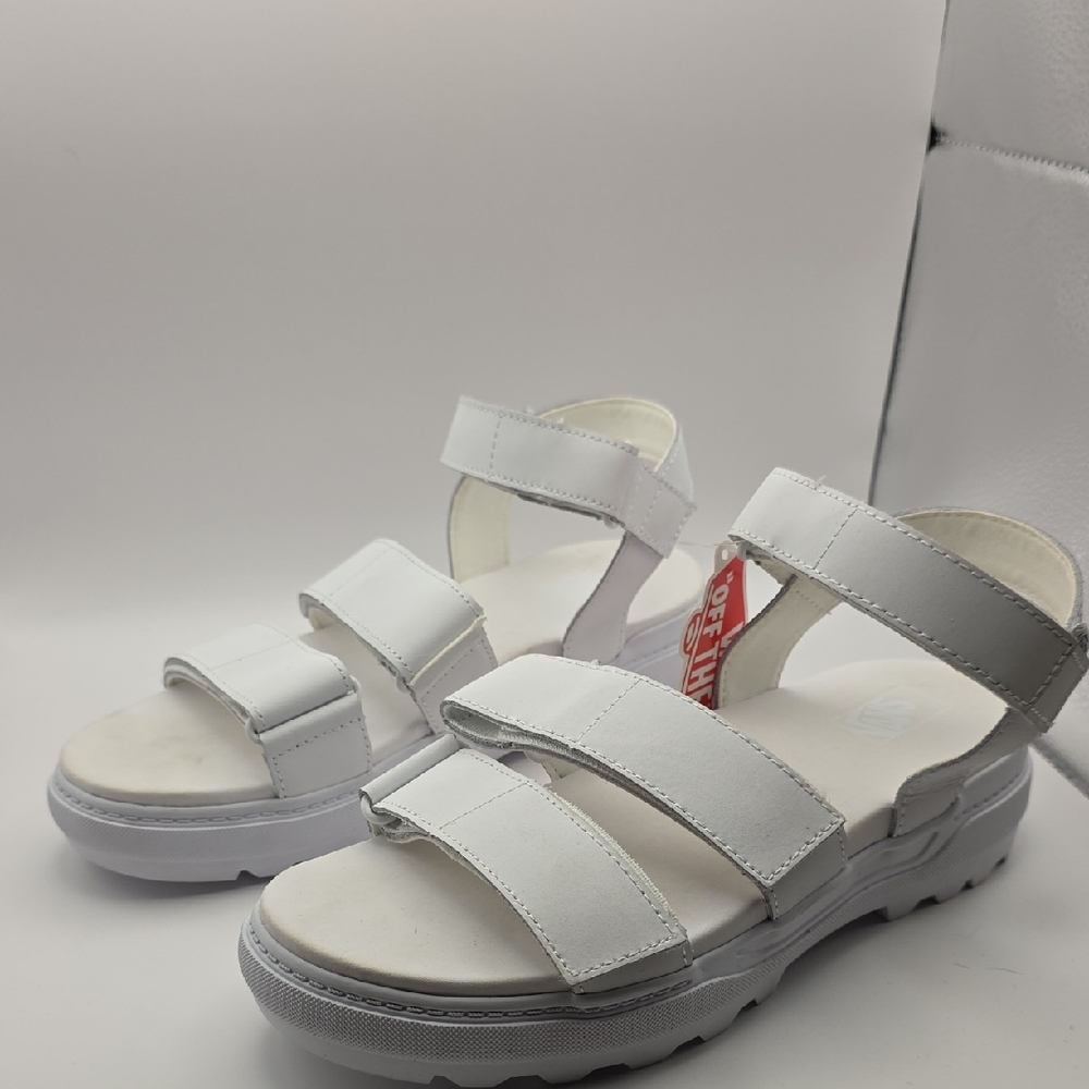 New Vans White Adjustable Strap Colfax Sandals